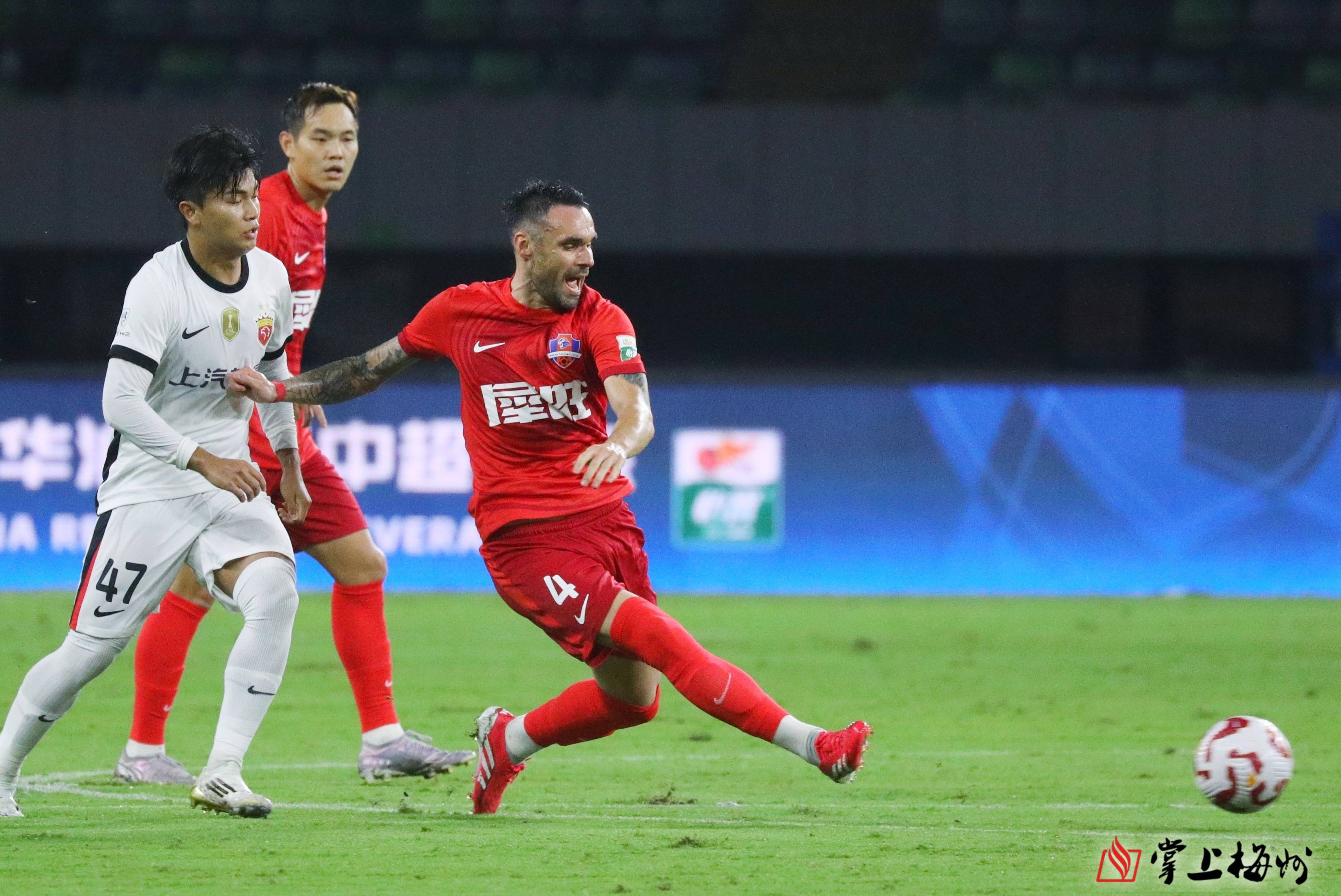 九游app下载地址-关于客场作战吃败仍表现出色，球队地位有所提升的信息