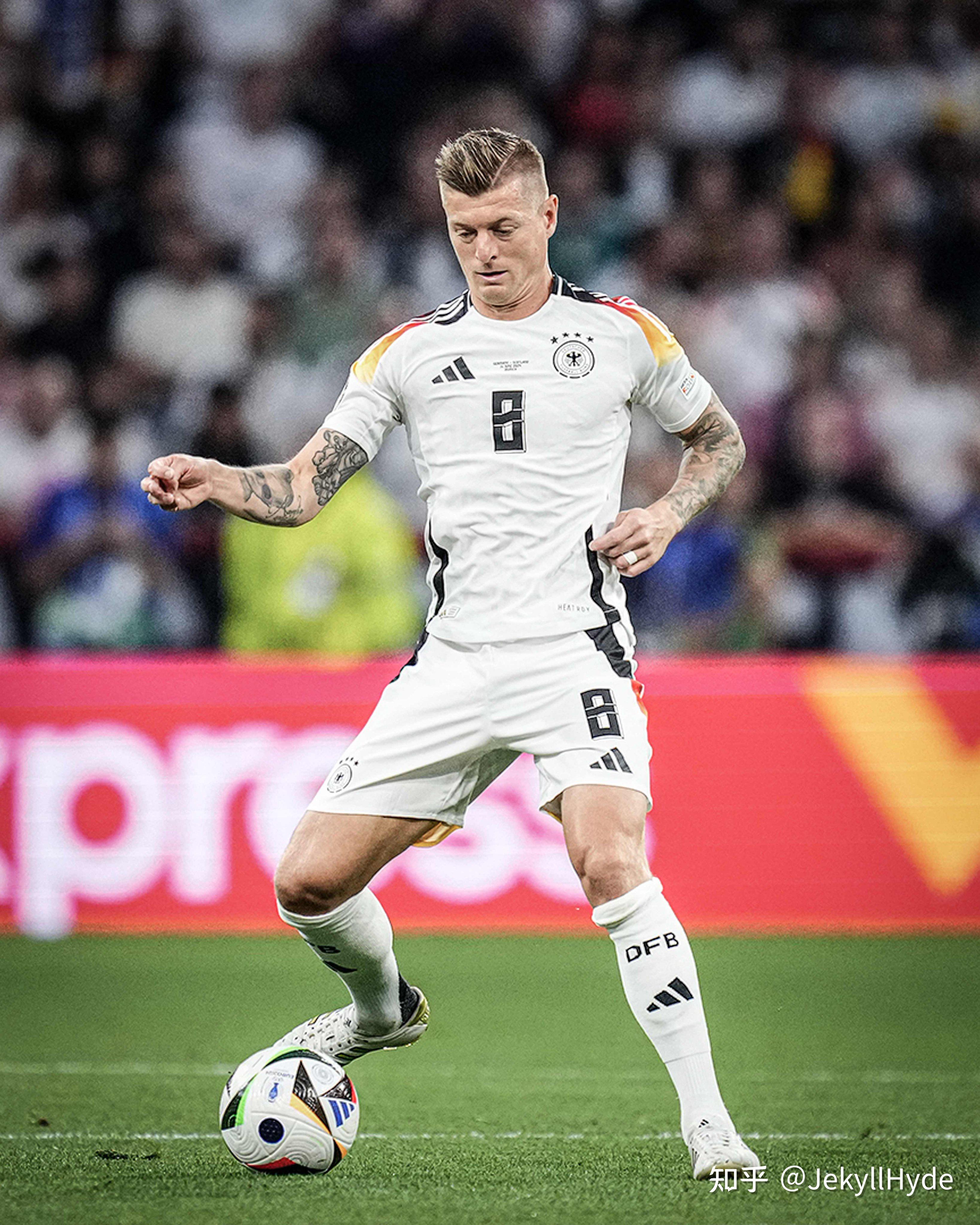 芬兰国家队实德稳健,备战欧洲杯赛场 芬兰国家队实德稳健,备战欧洲杯赛场